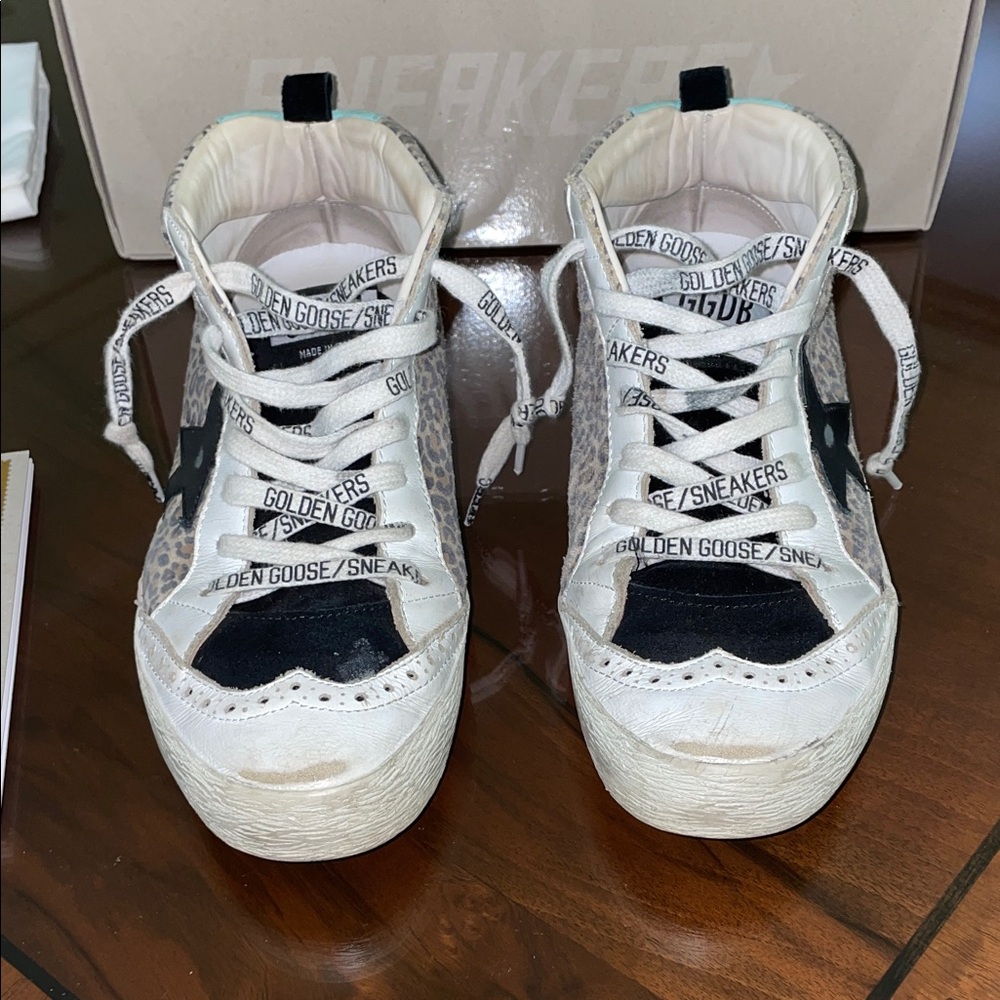 Golden Goose Sneakers
